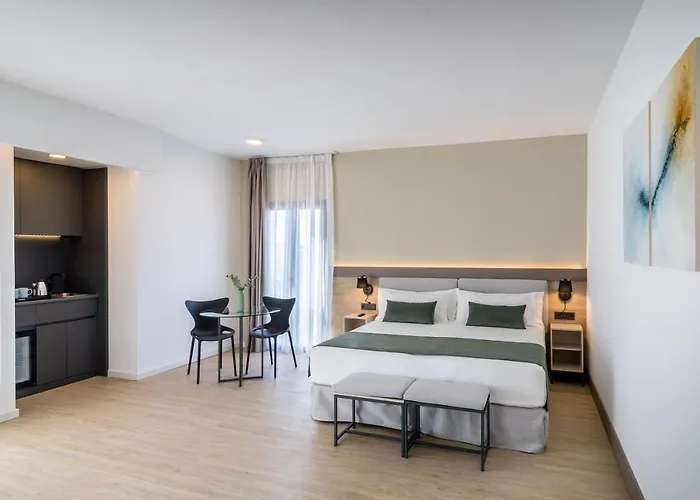 Отель Occidental Puerto Banus Марбелья