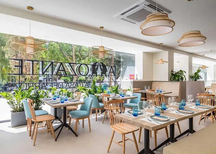 Отель Occidental Puerto Banus 4*