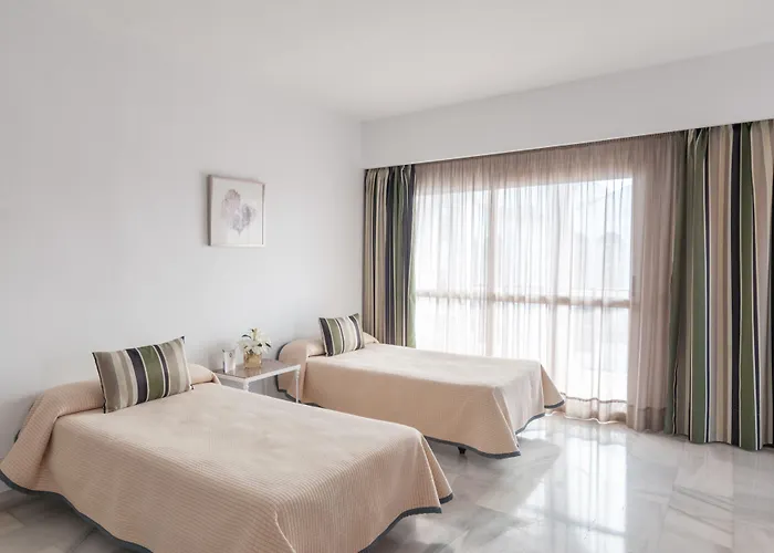 Occidental Puerto Banus Отель 4*