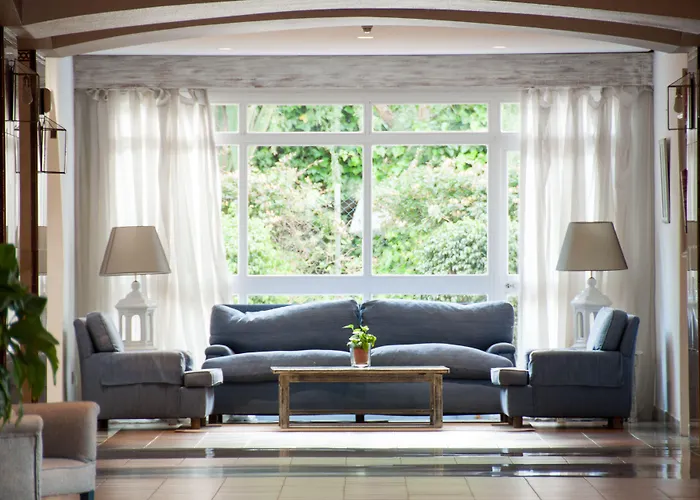 Отель Occidental Puerto Banus Марбелья