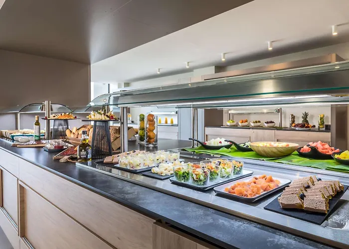 Отель Occidental Puerto Banus Марбелья